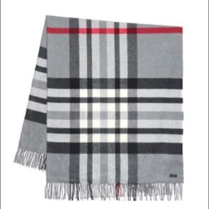 V. Fraas Cashmink scarf